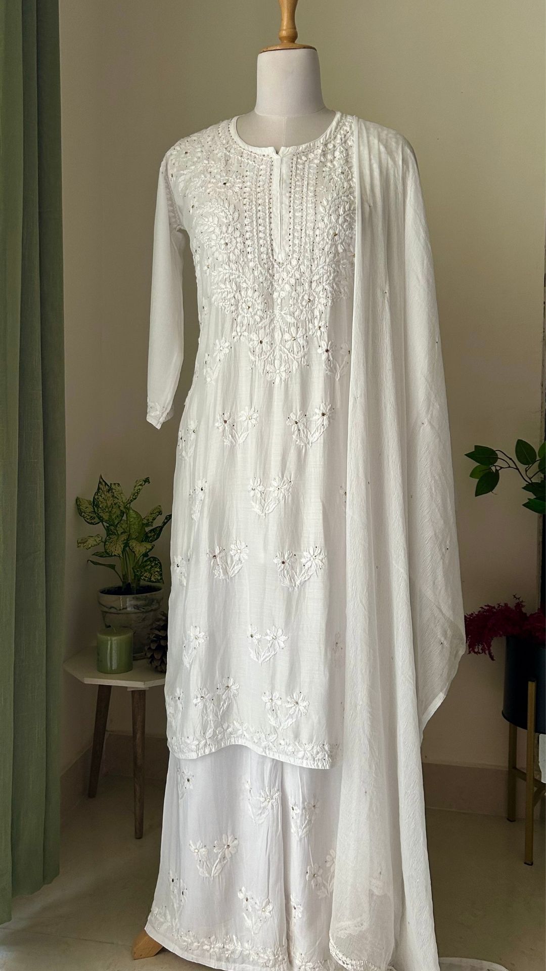 Muslin Silk Chikankari With Mukesh 3Pc Suit Set - White