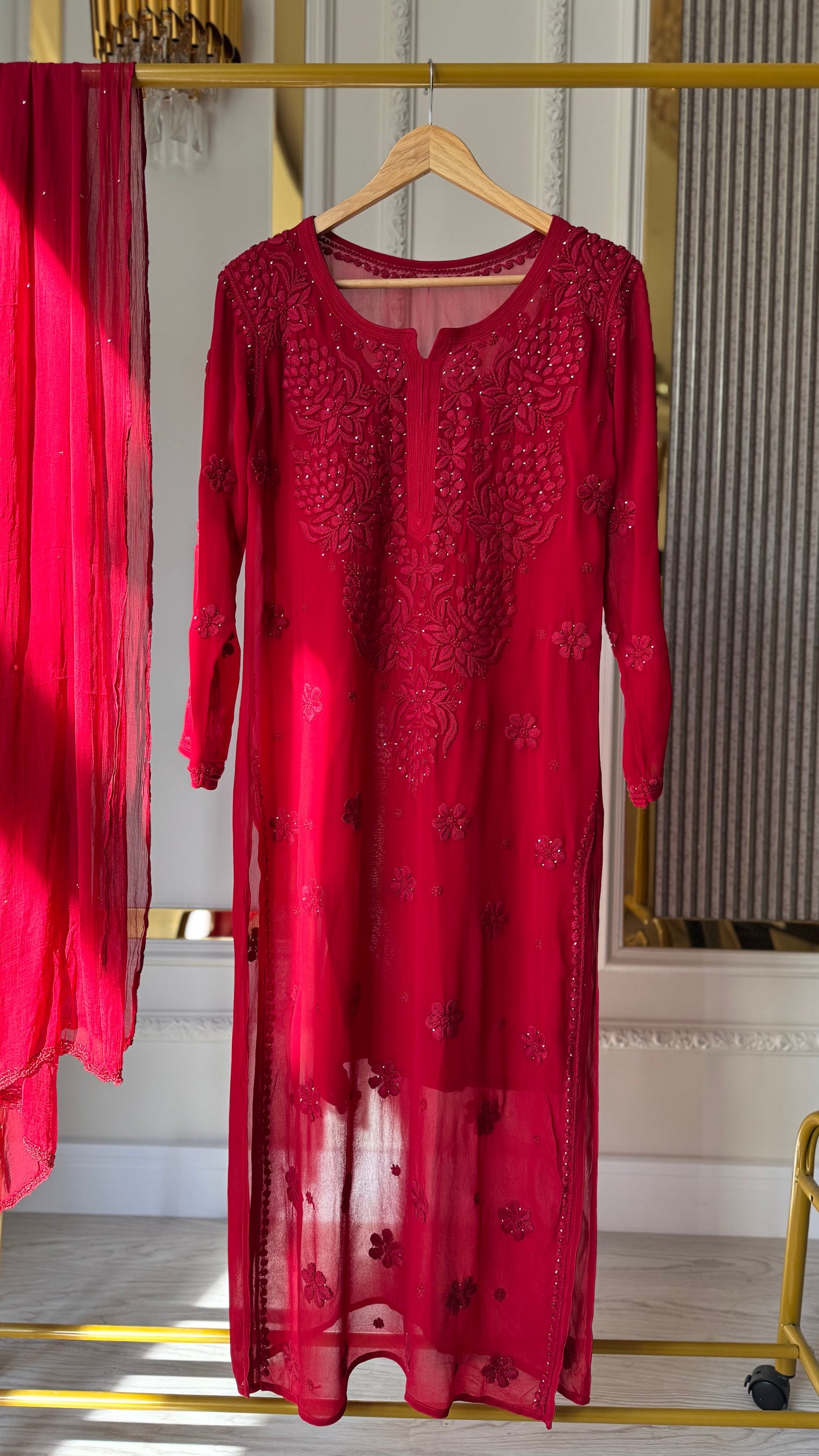 Viscose Georgette Solid 3pc Suit Set With Mukesh - Red