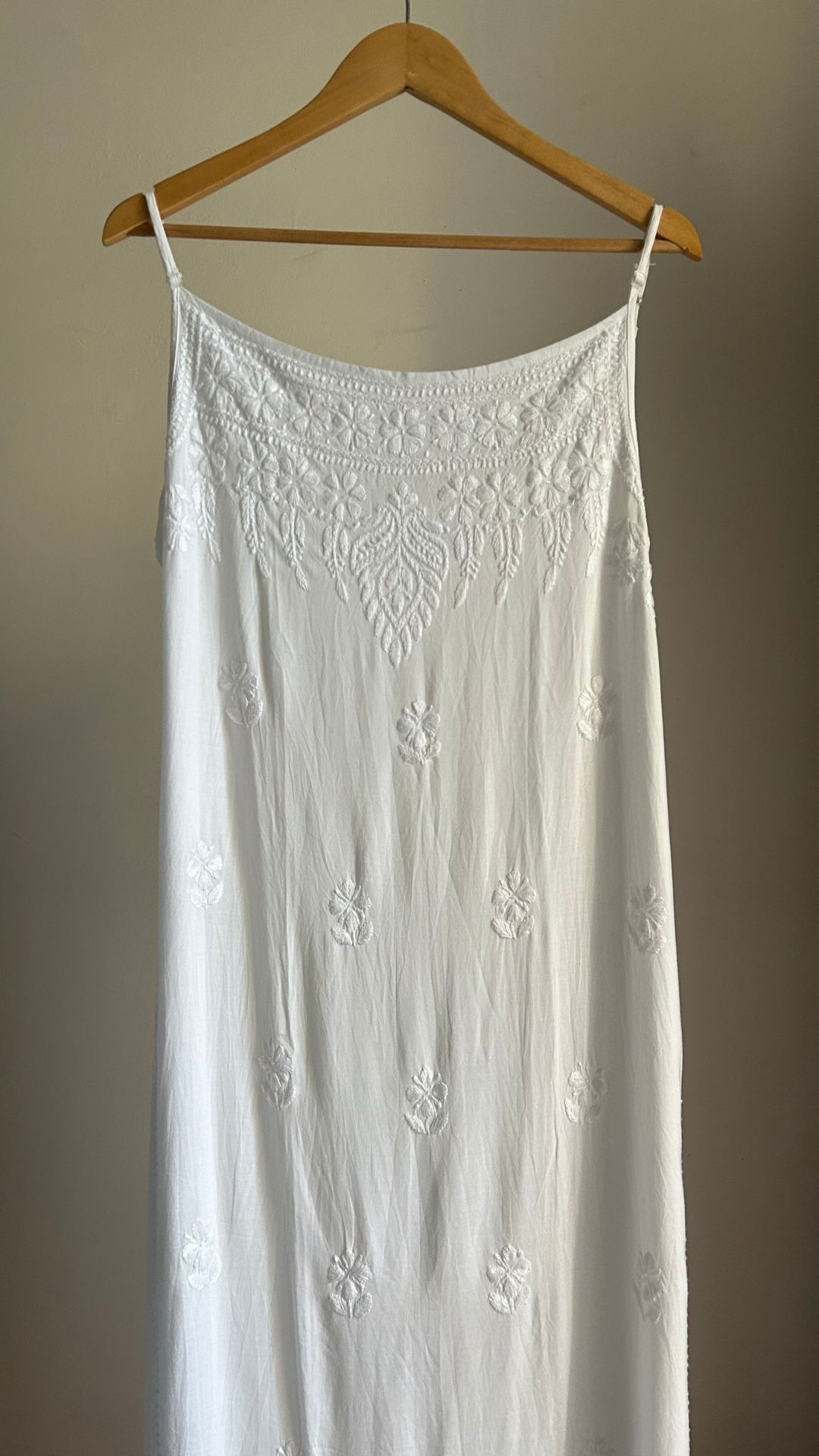 Rayon Strap Chikankari Long Kurta - White