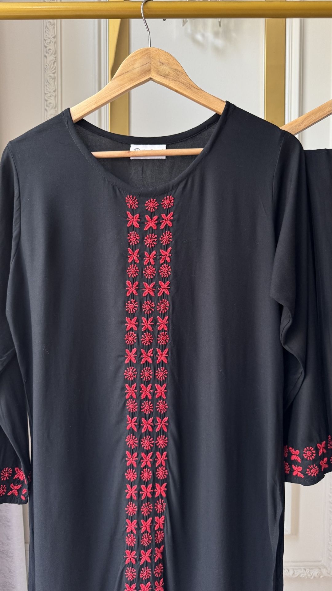Luxury Rayon Minimal Chikankari Kurta Set - Black Red